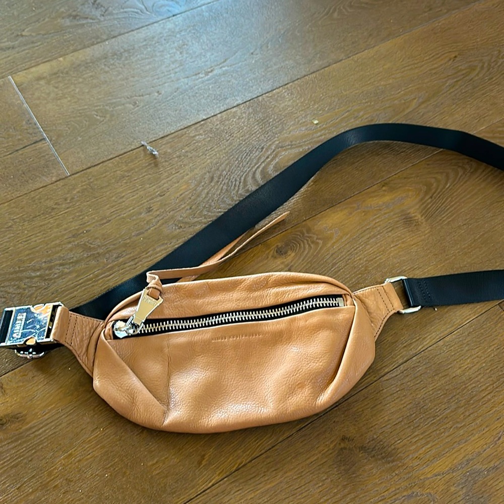 Aimee Kestenberg cute crossbody bag in a light cognac